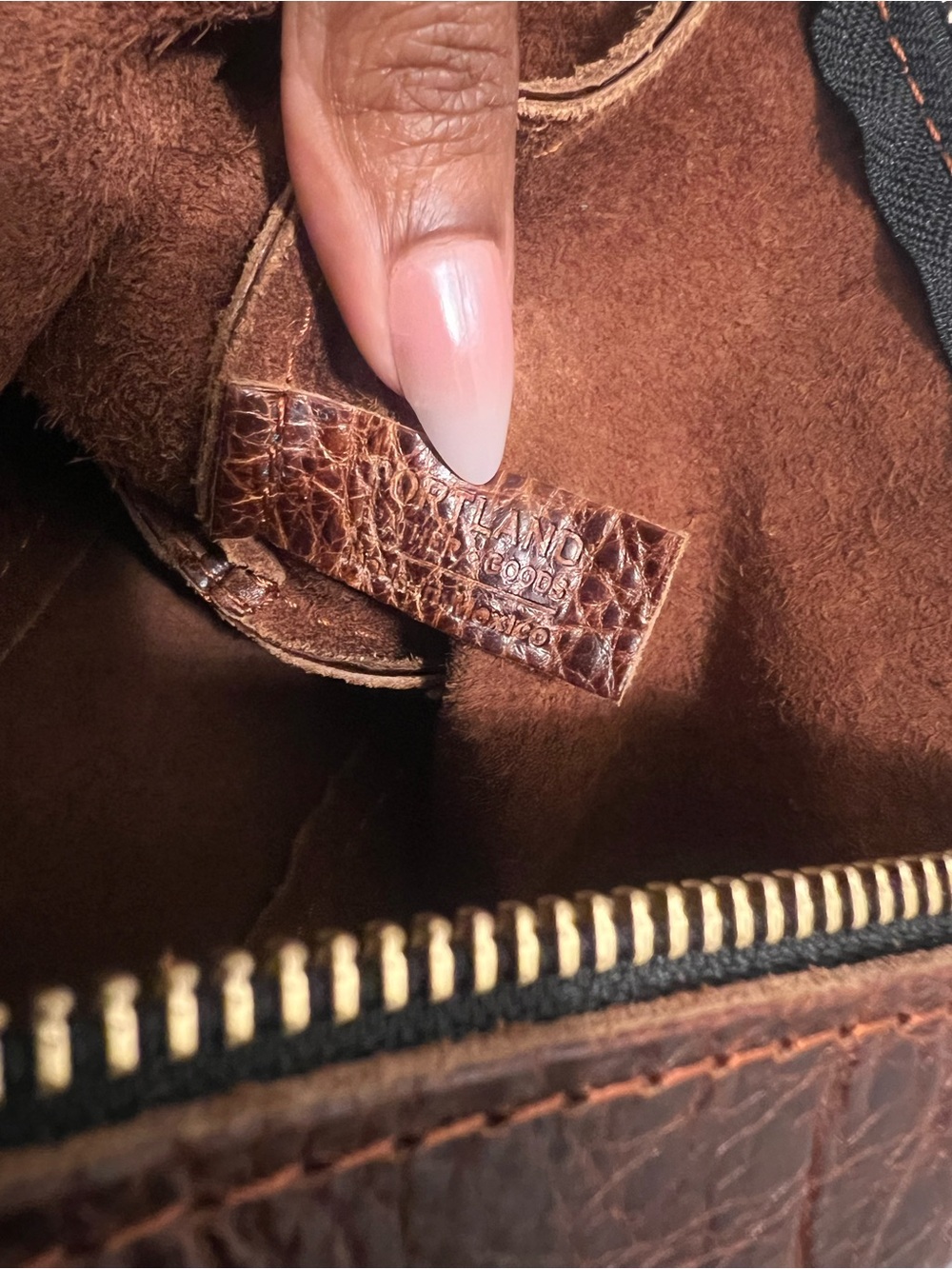 Portland Leather Goods Large Zip Pouch - Picture 3 of 4